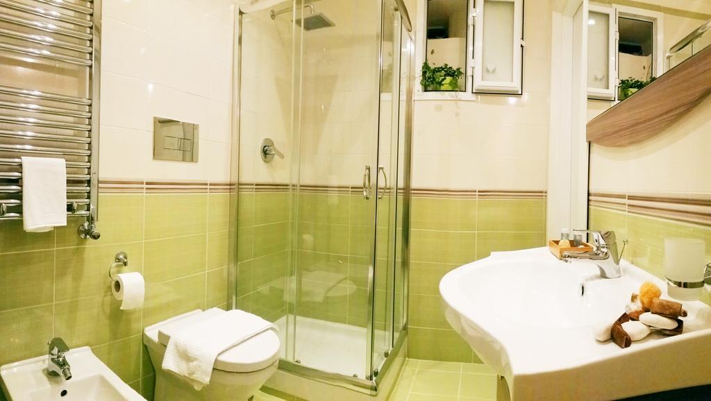 B&B Duomo Station Neapol Zewnętrze zdjęcie